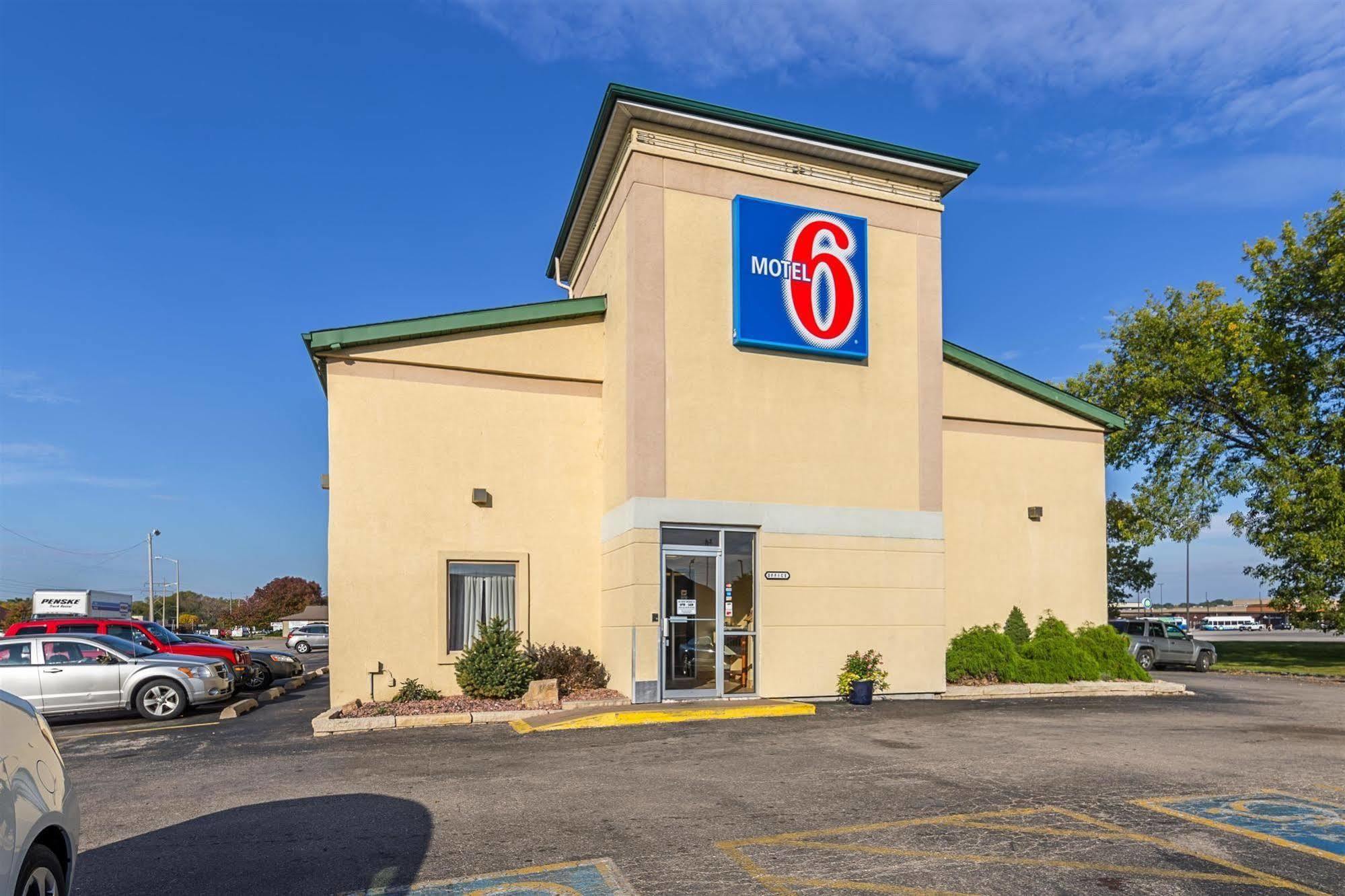 Hotel 6-moline, Il Moline